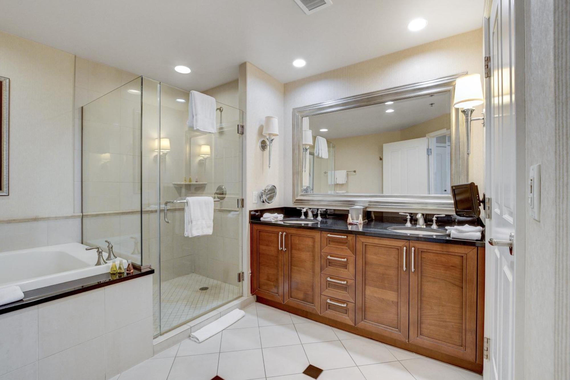 The Fantasy Suite Mgm Signature Pool View ลาสเวกัส ภายนอก รูปภาพ