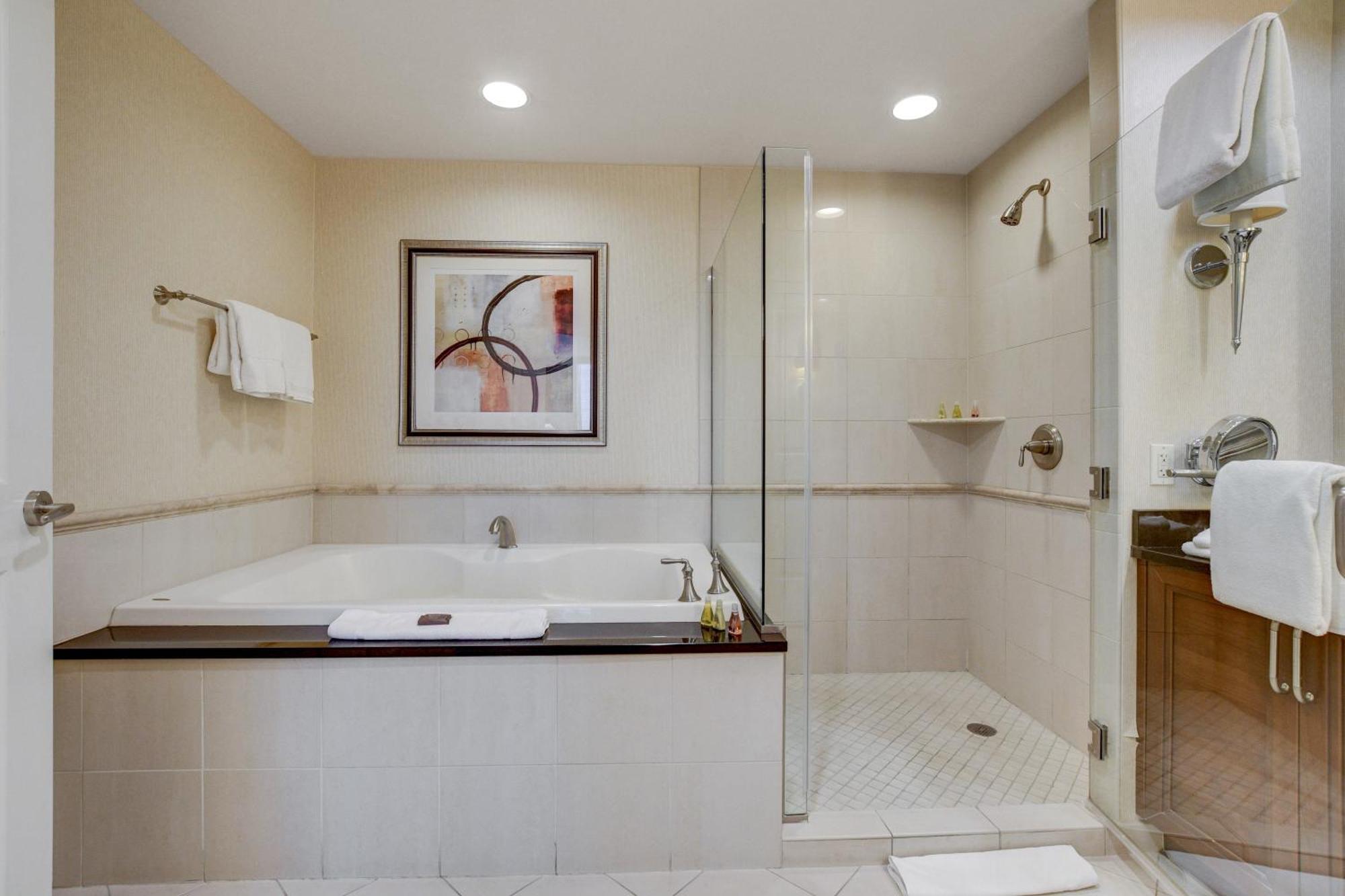 The Fantasy Suite Mgm Signature Pool View ลาสเวกัส ภายนอก รูปภาพ